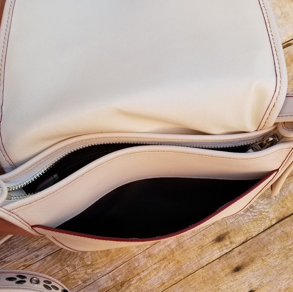 NWT Coach Studded Strap Patricia Crossbody - Picture 6 of 6